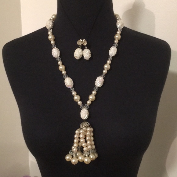 Vintage Statement Chandelier Necklace with Matching Drop Earrings - Picture 1 of 10